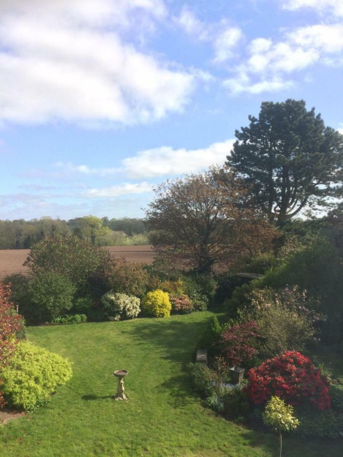 Porthkerry House Bed And Breakfast Little Budworth Bagian luar foto