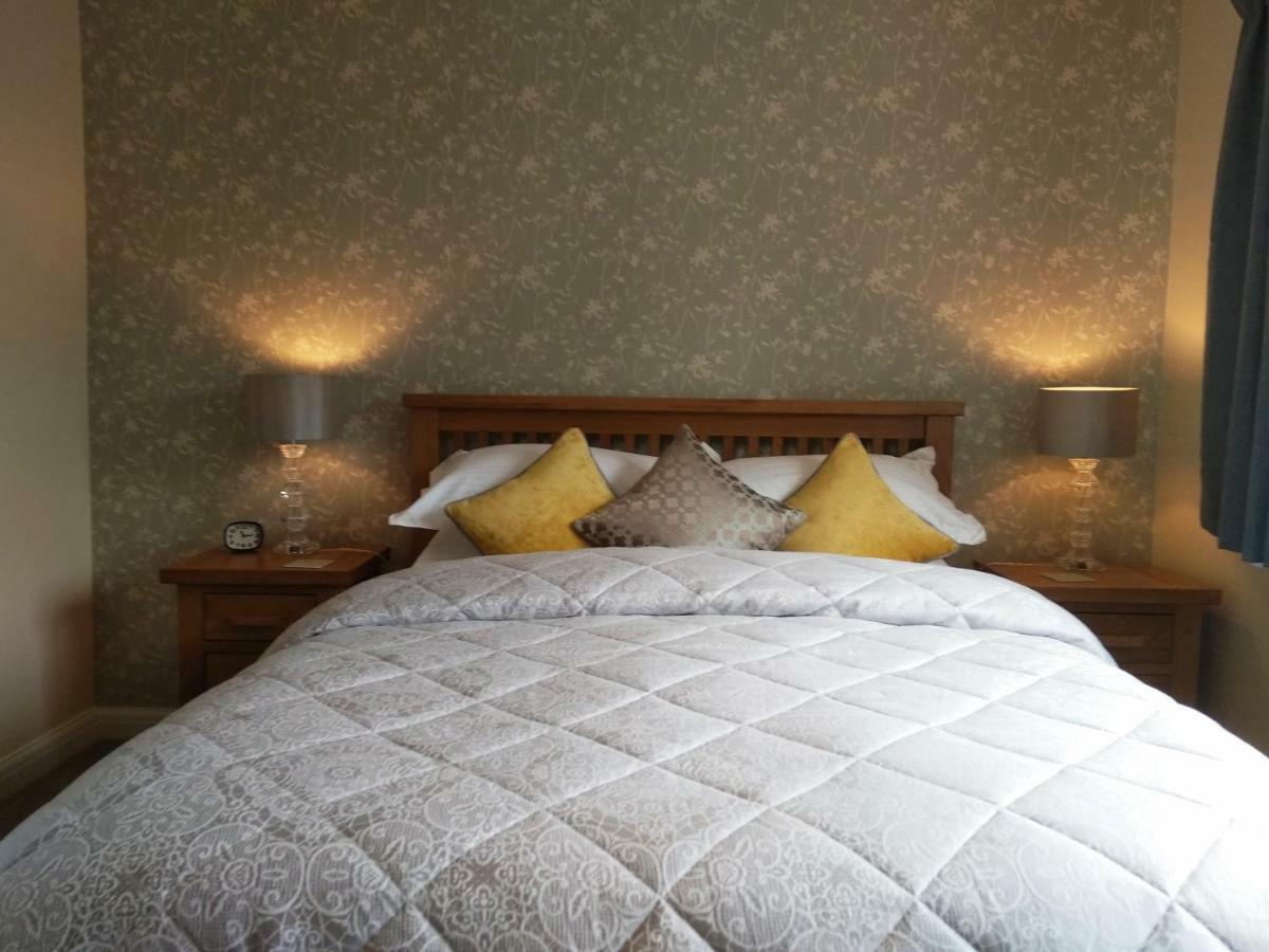 Porthkerry House Bed And Breakfast Little Budworth Bagian luar foto