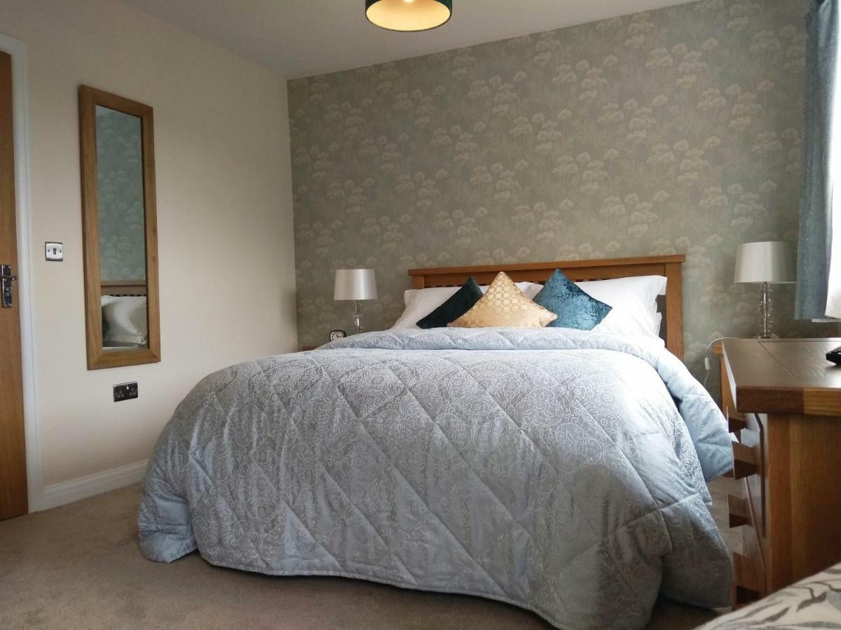 Porthkerry House Bed And Breakfast Little Budworth Bagian luar foto